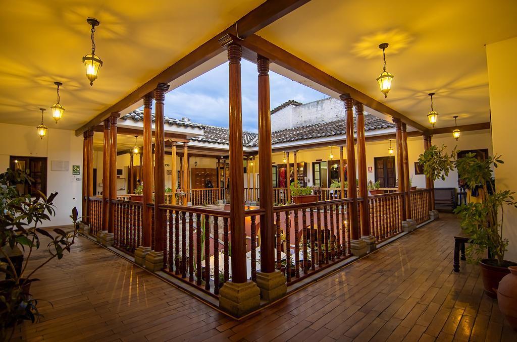 Viavia Cafe Ayacucho Hotel ภายนอก รูปภาพ