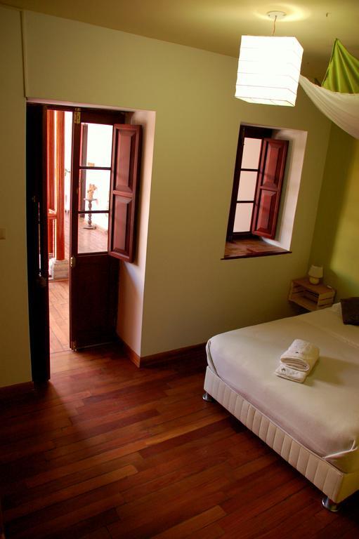 Viavia Cafe Ayacucho Hotel ภายนอก รูปภาพ